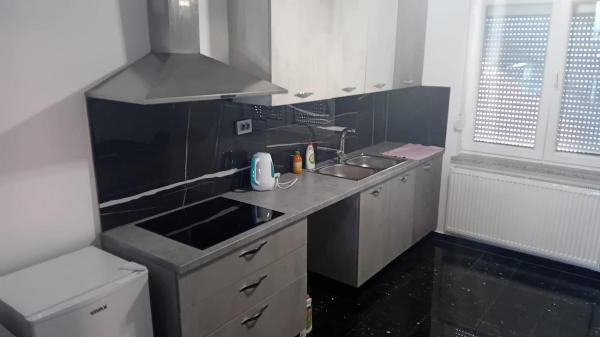 Apartman De ヴェリカ・ゴリツァ エクステリア 写真